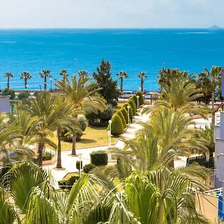 Campoamor شقة